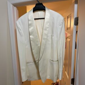 White dinner jacket